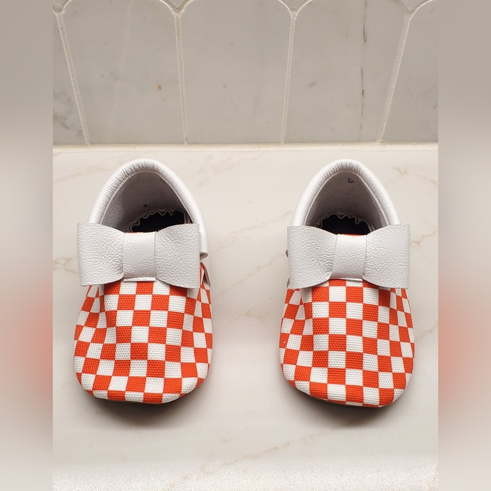 Moccs- Size 6 New